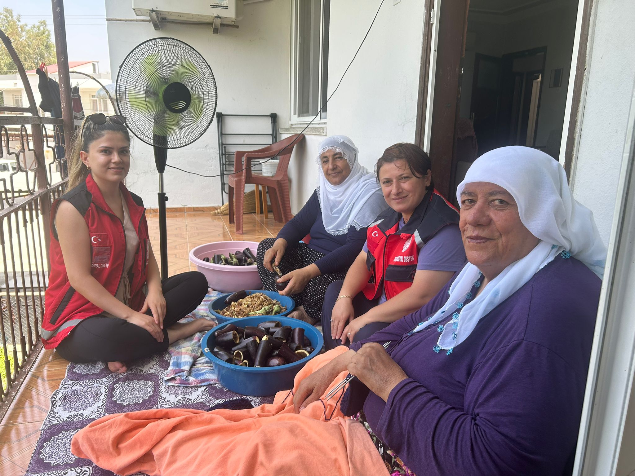 Osmaniye Aydınlar Köyünde Yaşayan Büyüklerimiz Aile Yılı Faaliyetleri Kapsamında Ziyaret Edildi
