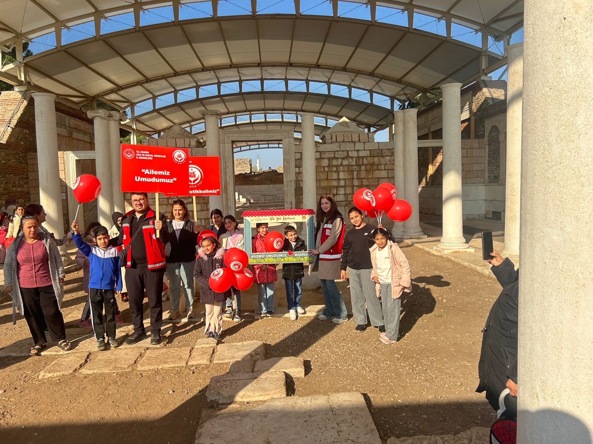 Manisa Turgutlu’da Çocuklara Yönelik Kültürel Miras Gezisi Düzenlendi