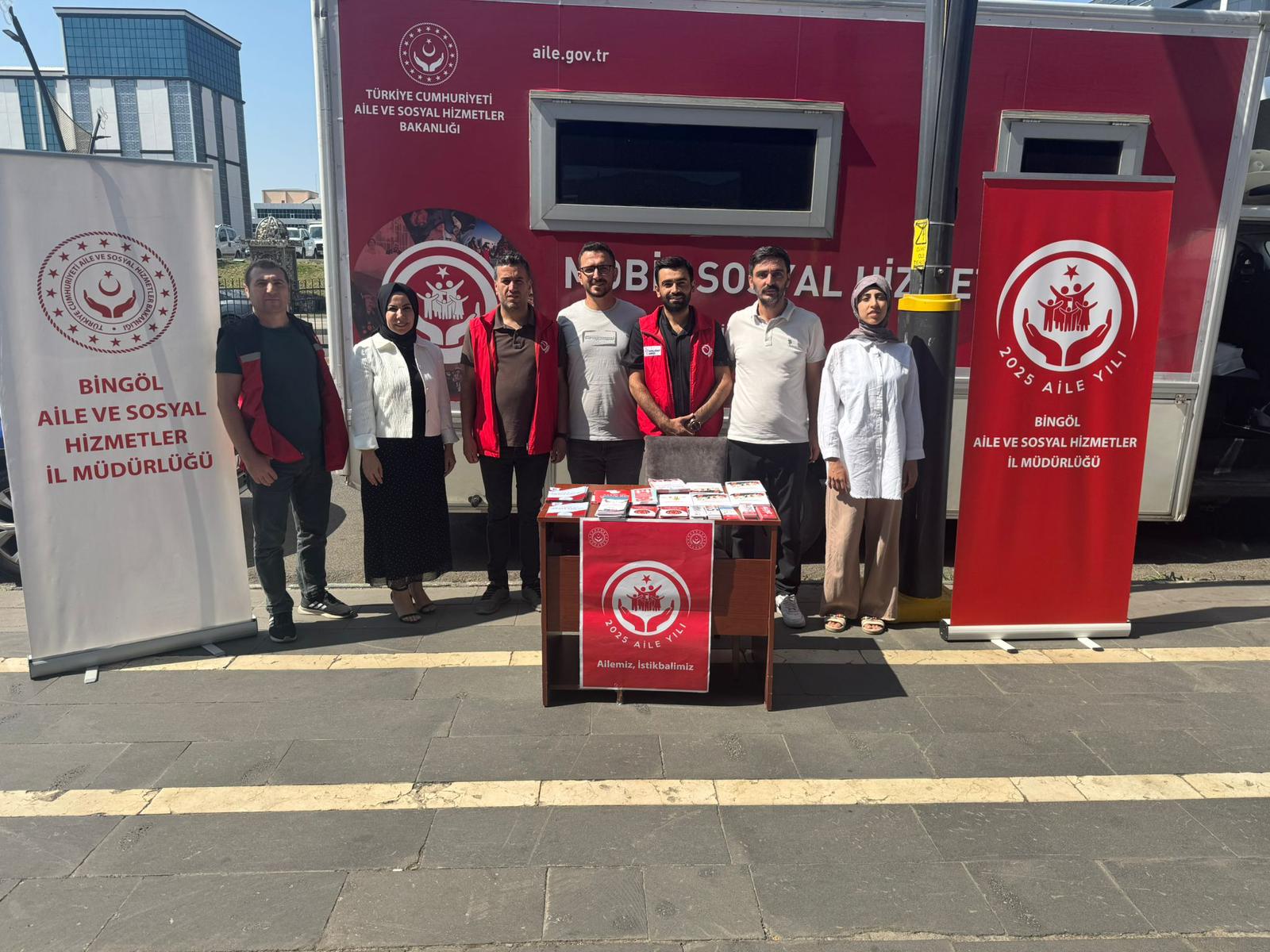 Mobil Sosyal Hizmet Aracı Bingöl’de 
