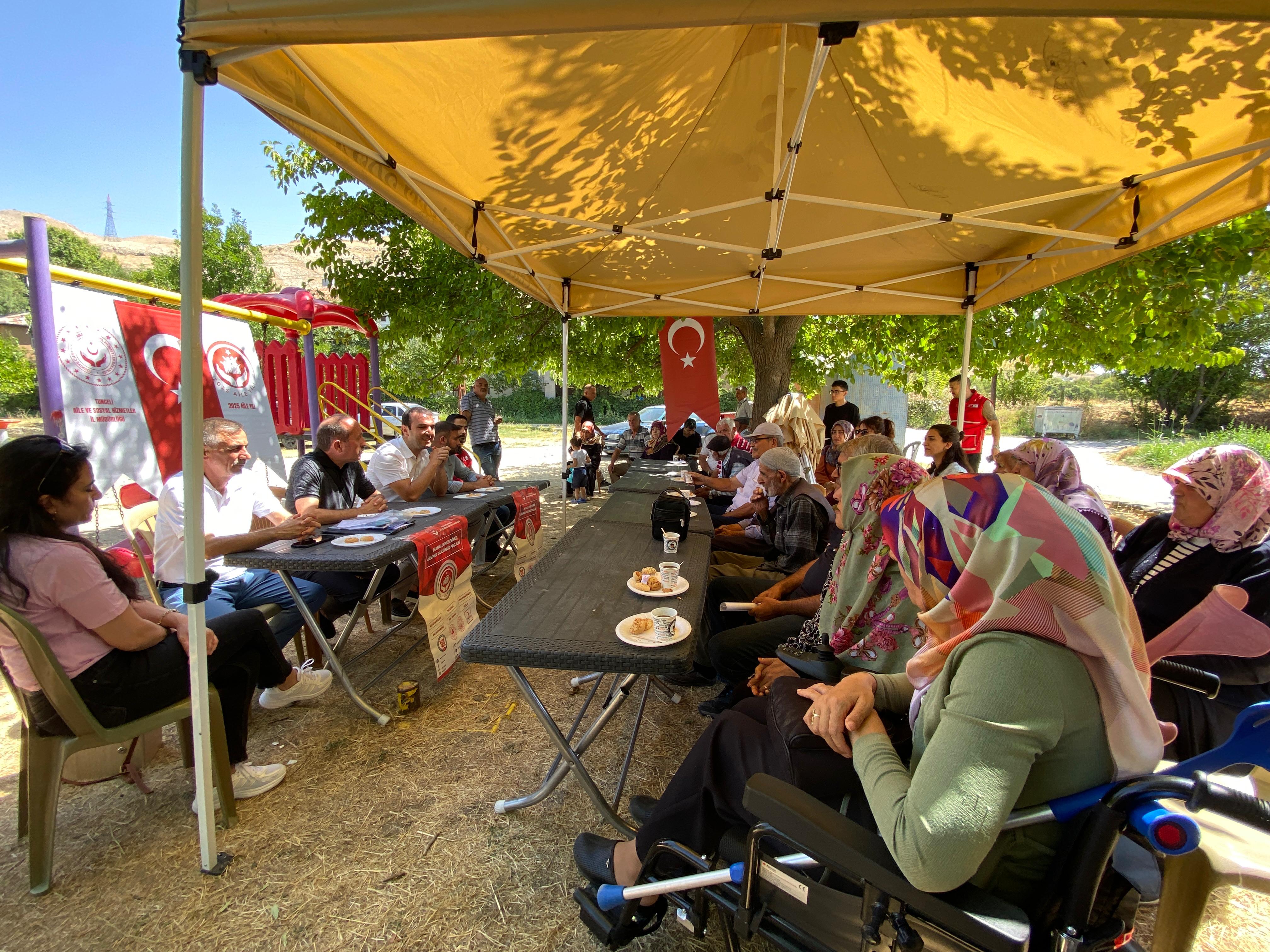 Tunceli’de Aile Yılı Etkinlikleri Kapsamında Mahalle Buluşması Gerçekleştirildi