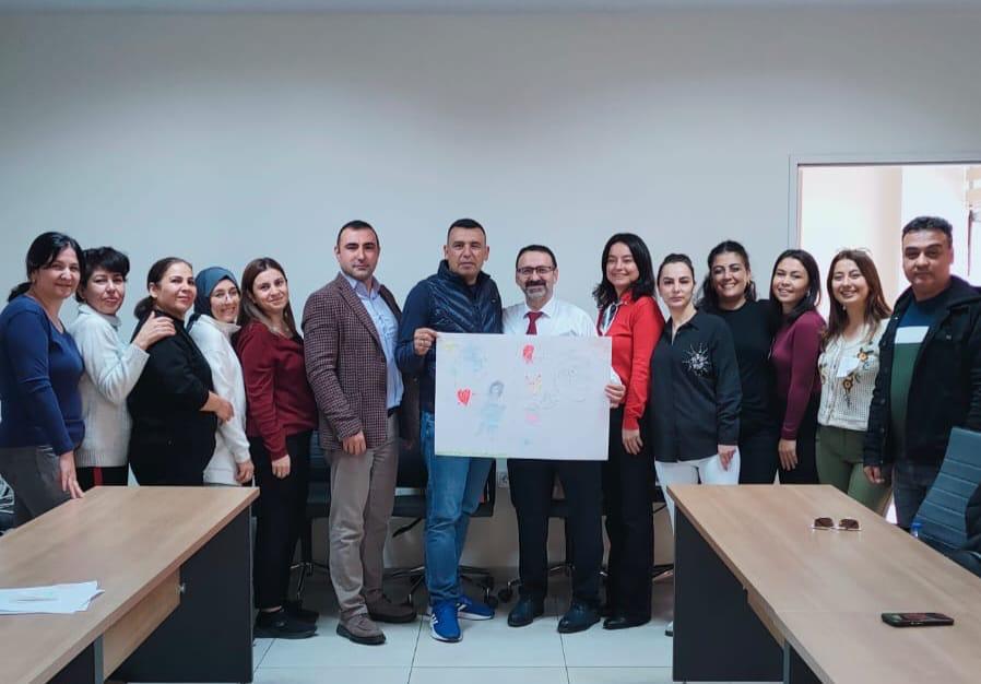 Manisa Salihli’de Sanata Teşvik ve Sanatla Yaşam Programı Kapsamında Psikolojik Sağlamlık ve Farkındalık Atölyesi Düzenlendi