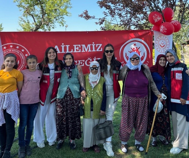 Tokat’ta “Bir Sofrada Bin Muhabbet” Temalı Aile Şenliği Düzenlendi