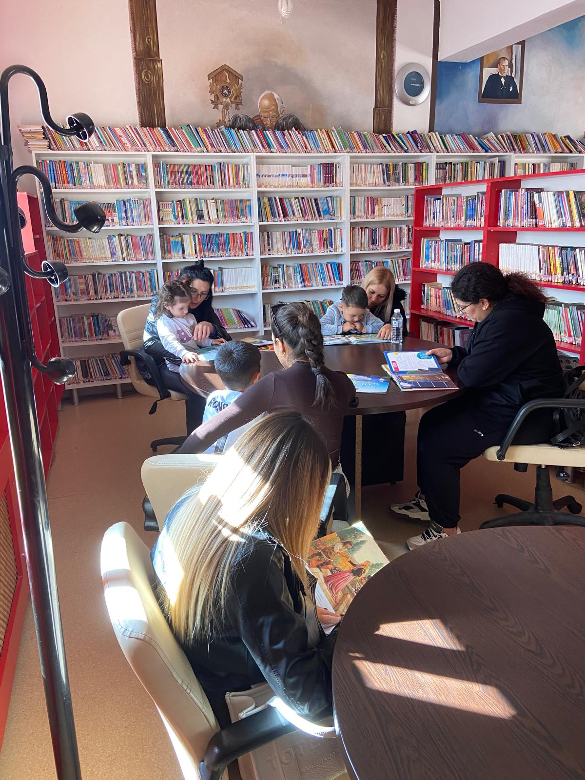 Amasya’da Ailemle Kitap Okuyorum Etkinliği Yapıldı