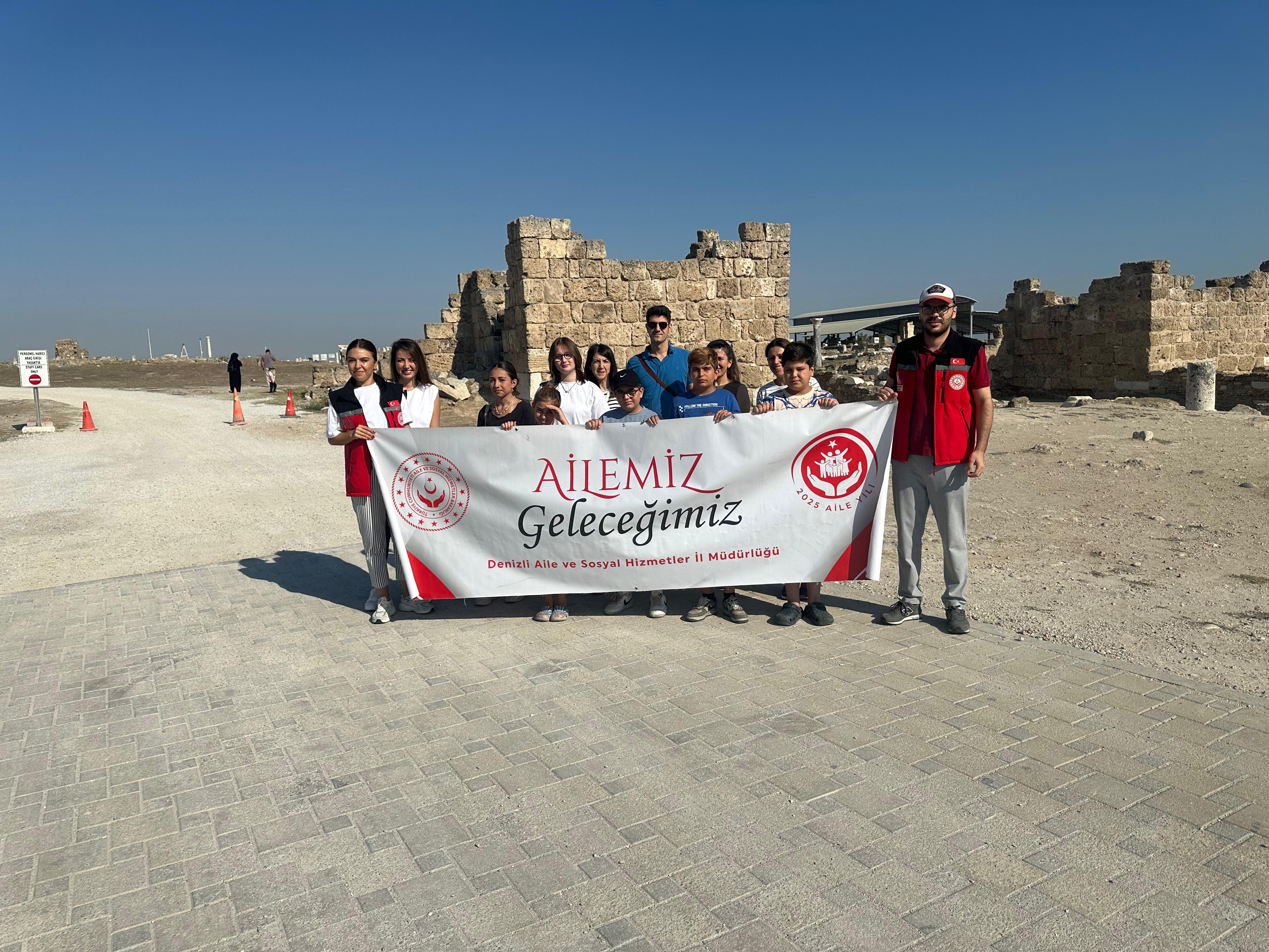 Denizli’de Ailelere Yönelik Kültür Turu Düzenlendi