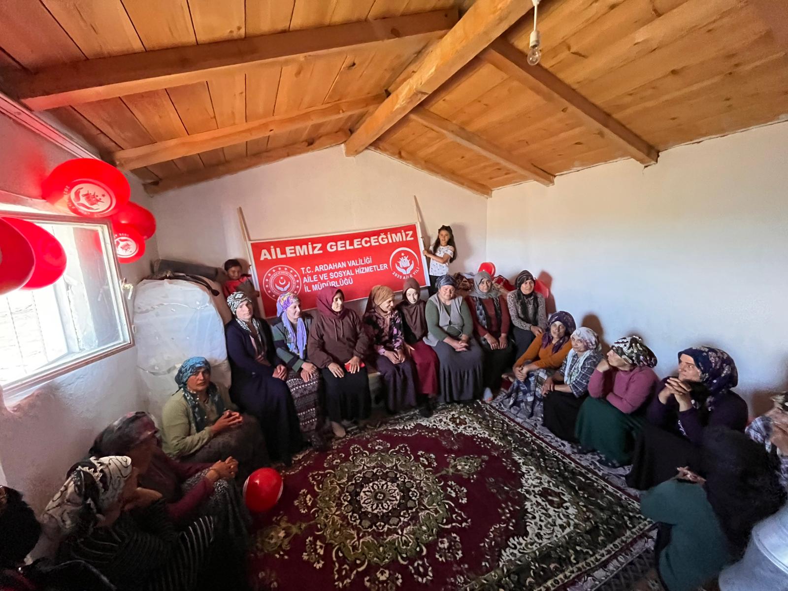 Ardahan Samanbeyli Köyünde Aile Yılı Tanıtım Çalışması Yapıldı