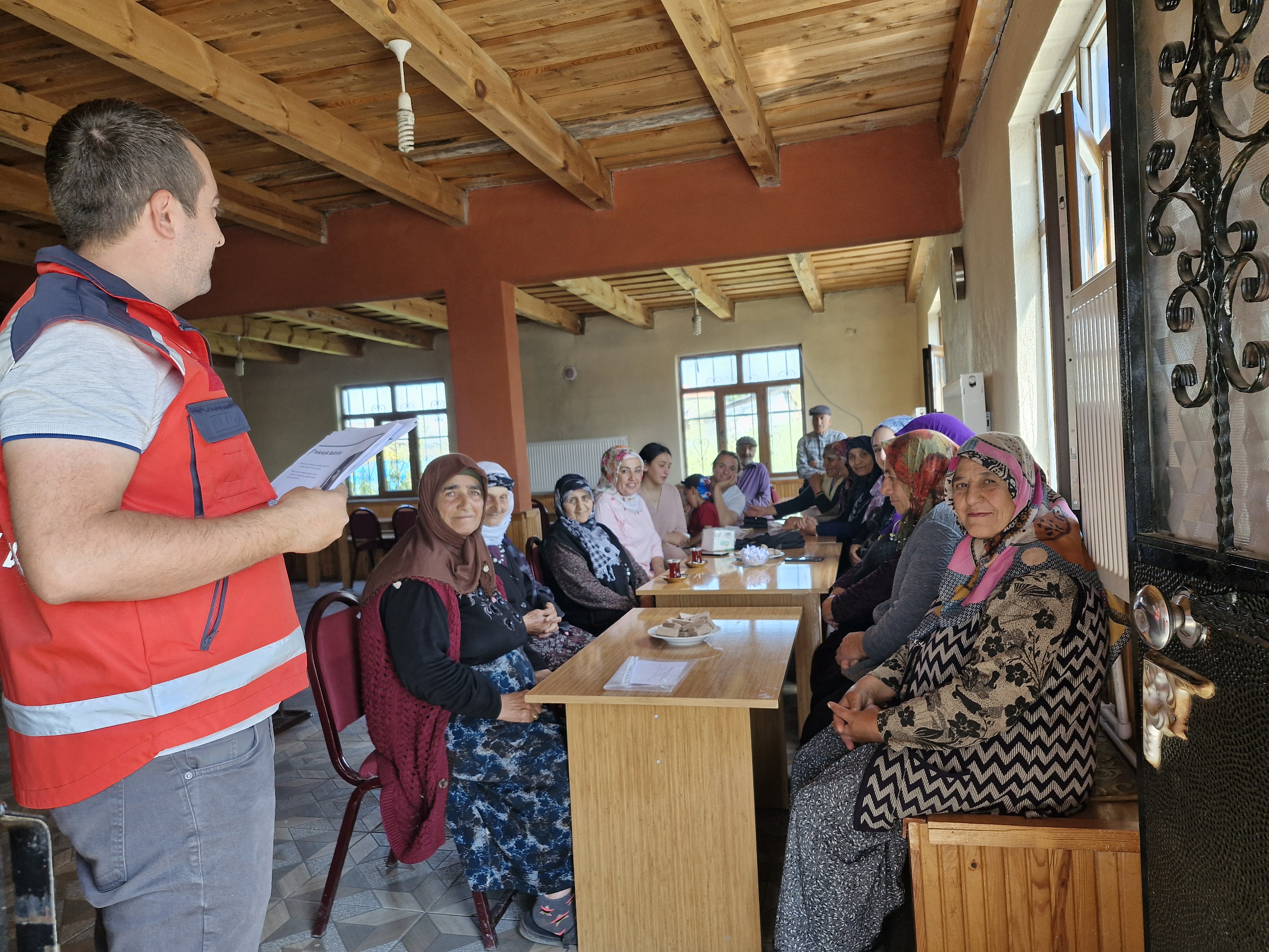 Ardahan’da Teknoloji Bağımlılığı Konusunda Farkındalık Eğitimi Düzenlendi