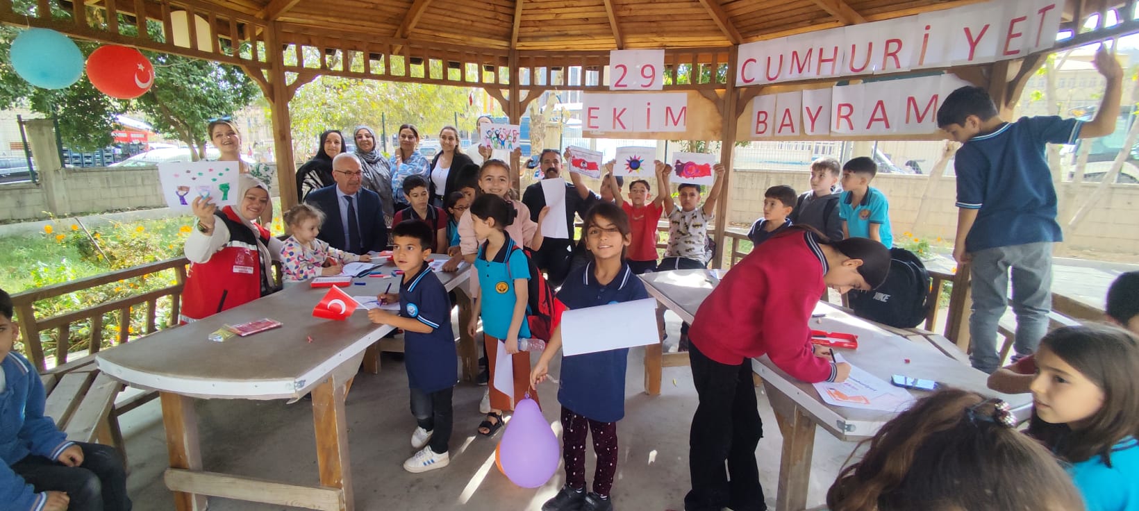 Şırnak Cizre’de Cumhuriyet Bayramı Çeşitli Etkinliklerle Kutlandı