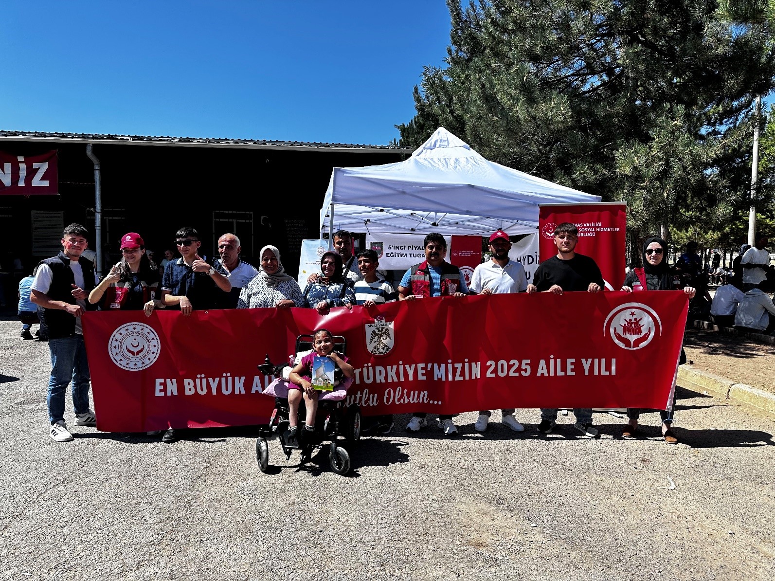 Sivas’ta Askerlik Yemin Töreninde Aile Yılı Tanıtım Çalışması Yapıldı