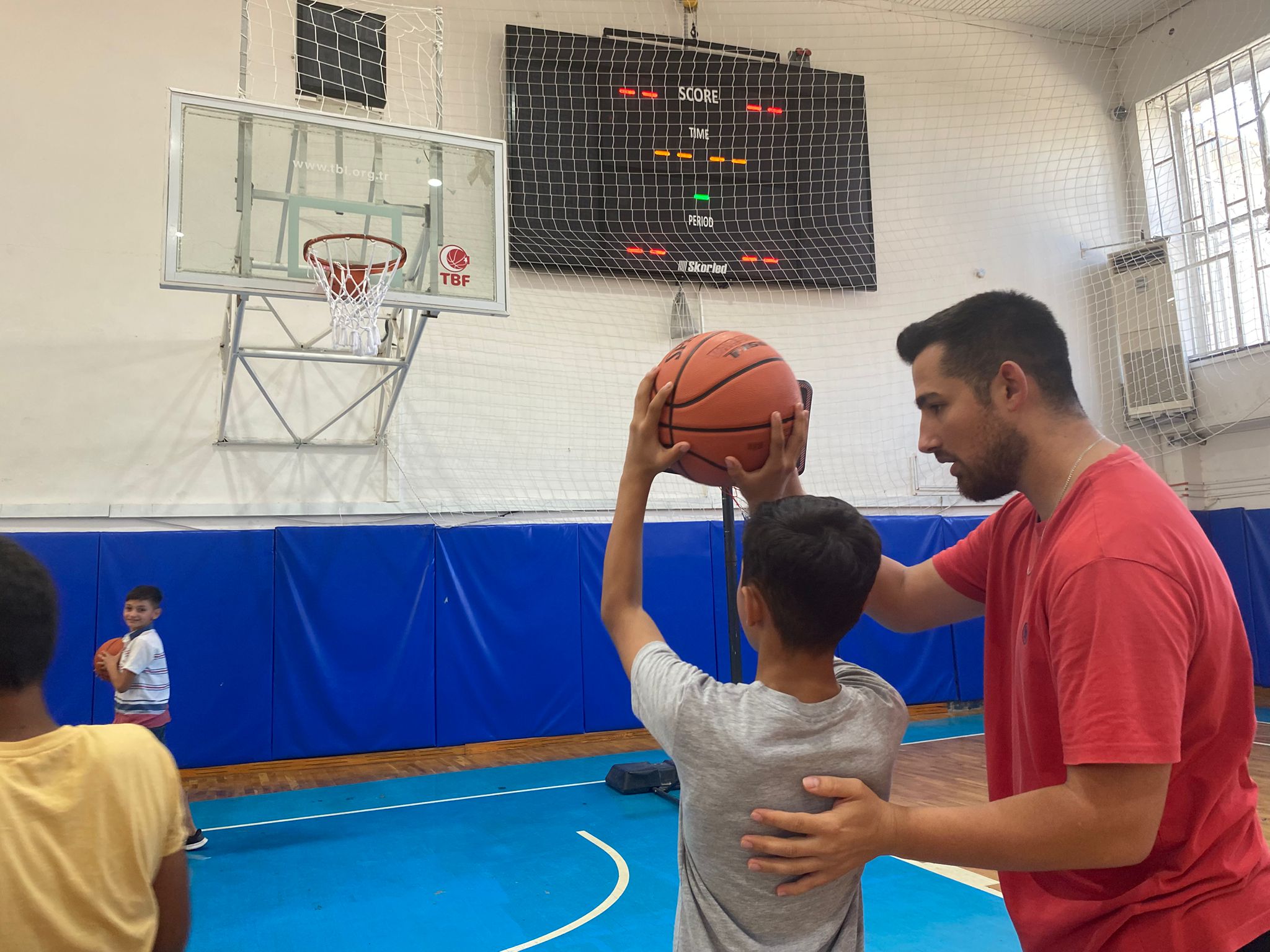 Adana’da “Kazanan Hepimiz!” Sloganıyla Spor Turnuvası Düzenlendi