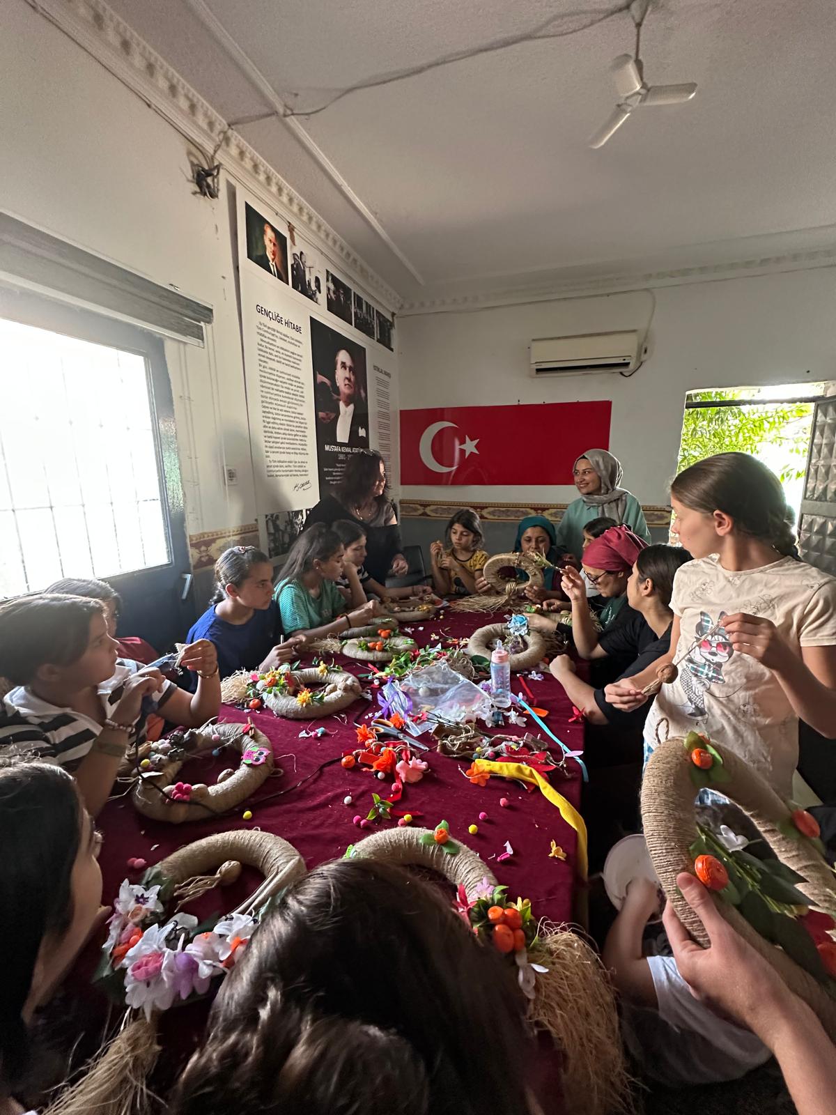 Adana’da “Anne-Çocuk Birlikte Öğreniyor” Kursu Tamamlandı
