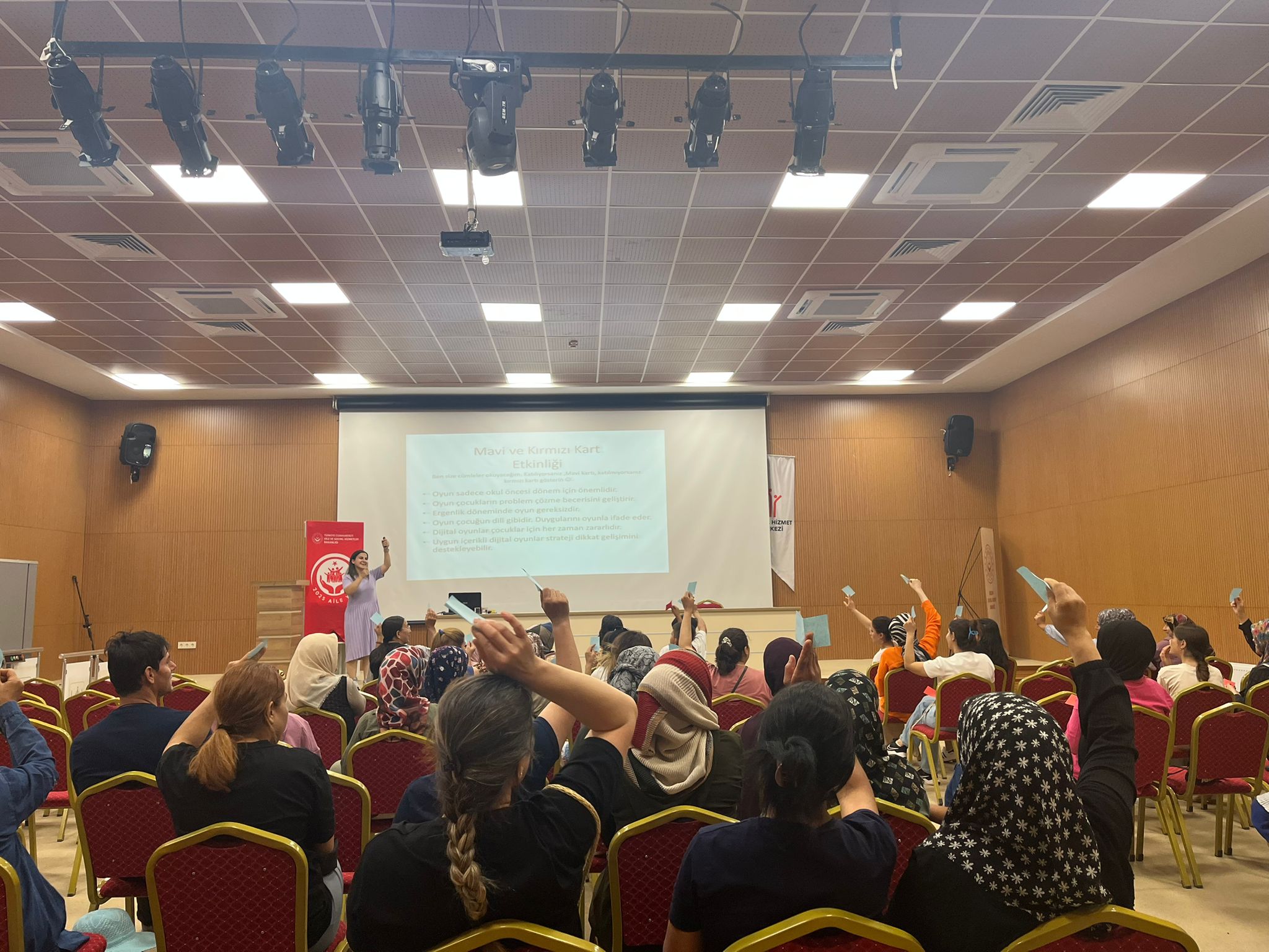 Adana’da "Çocuğun Dili; Oyun" Konulu Eğitim Gerçekleştirildi