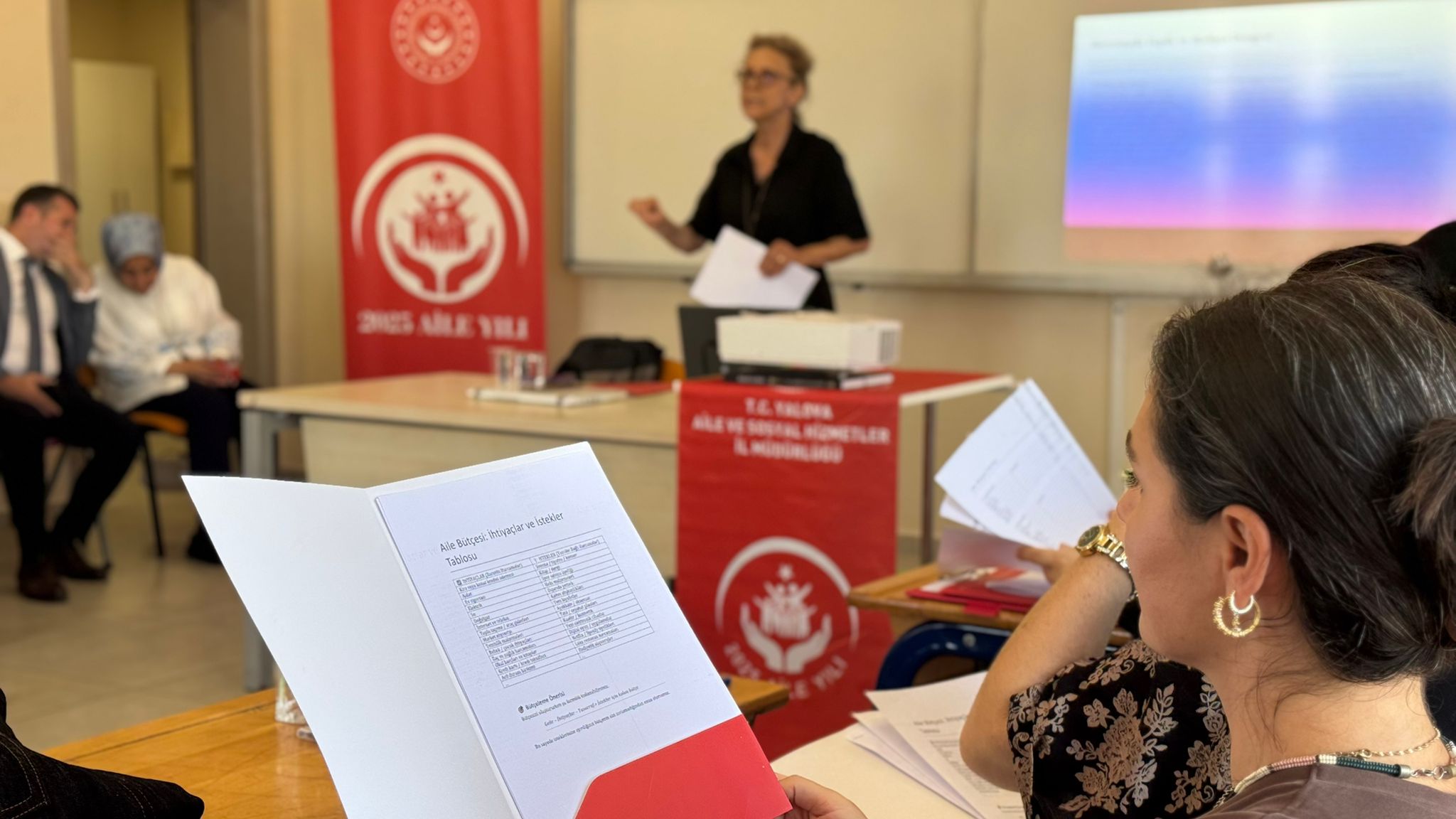 Yalova’da “Ailede Ekonomik Bilinç Atölyesi” Gerçekleştirildi