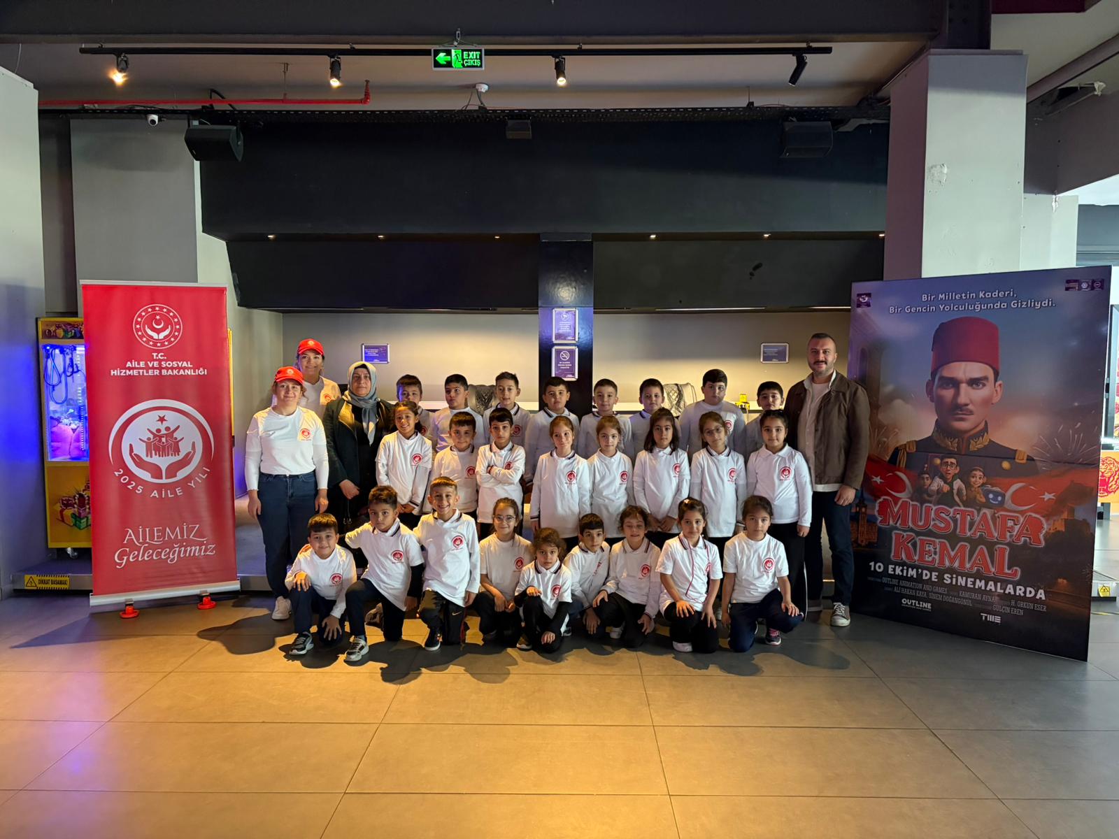 Denizli Pamukkale’de "Küçük Kalplerle Büyük Cumhuriyet” İsimli Etkinlik Düzenlendi