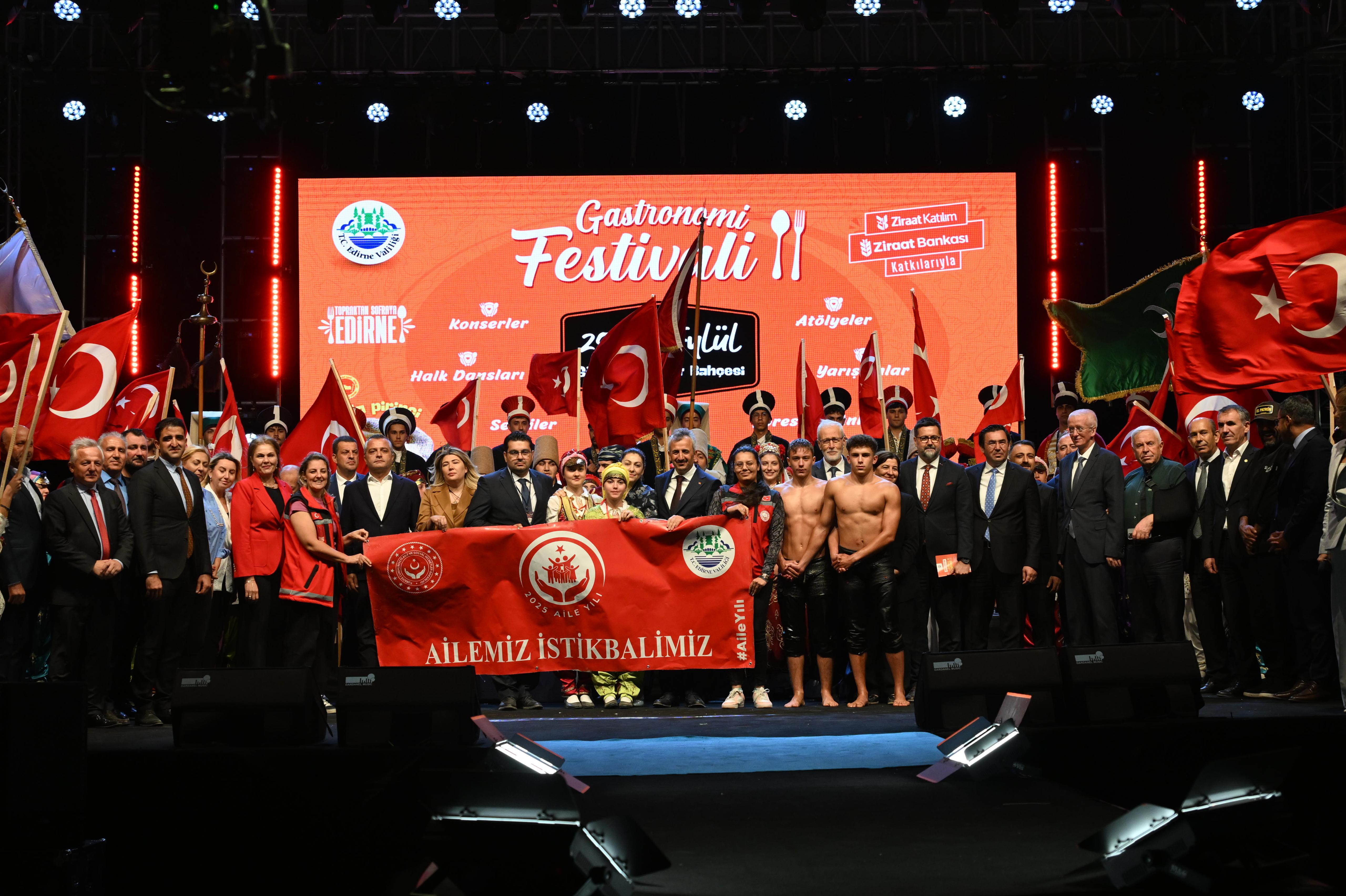 “Topraktan Sofraya Edirne Gastronomi Festivali’nde Aile Yılı Tanıtımı Yapıldı