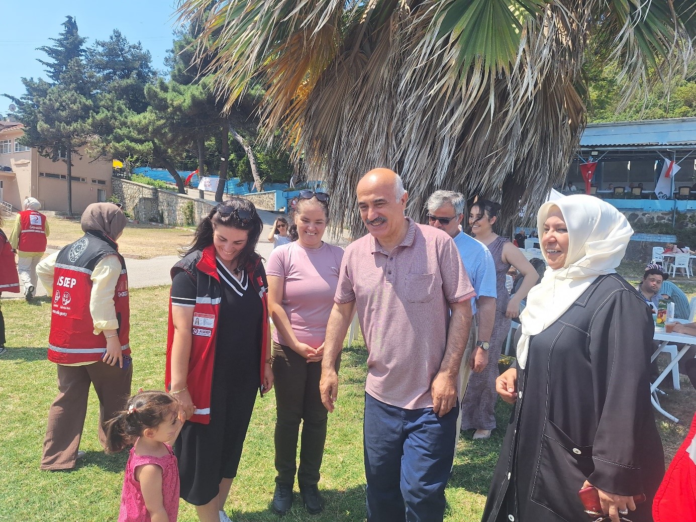 Bursa’nın Gemlik İlçesinde  “Ailemle Doğanın Kalbinde " Temalı  Aile Kampı Düzenlendi