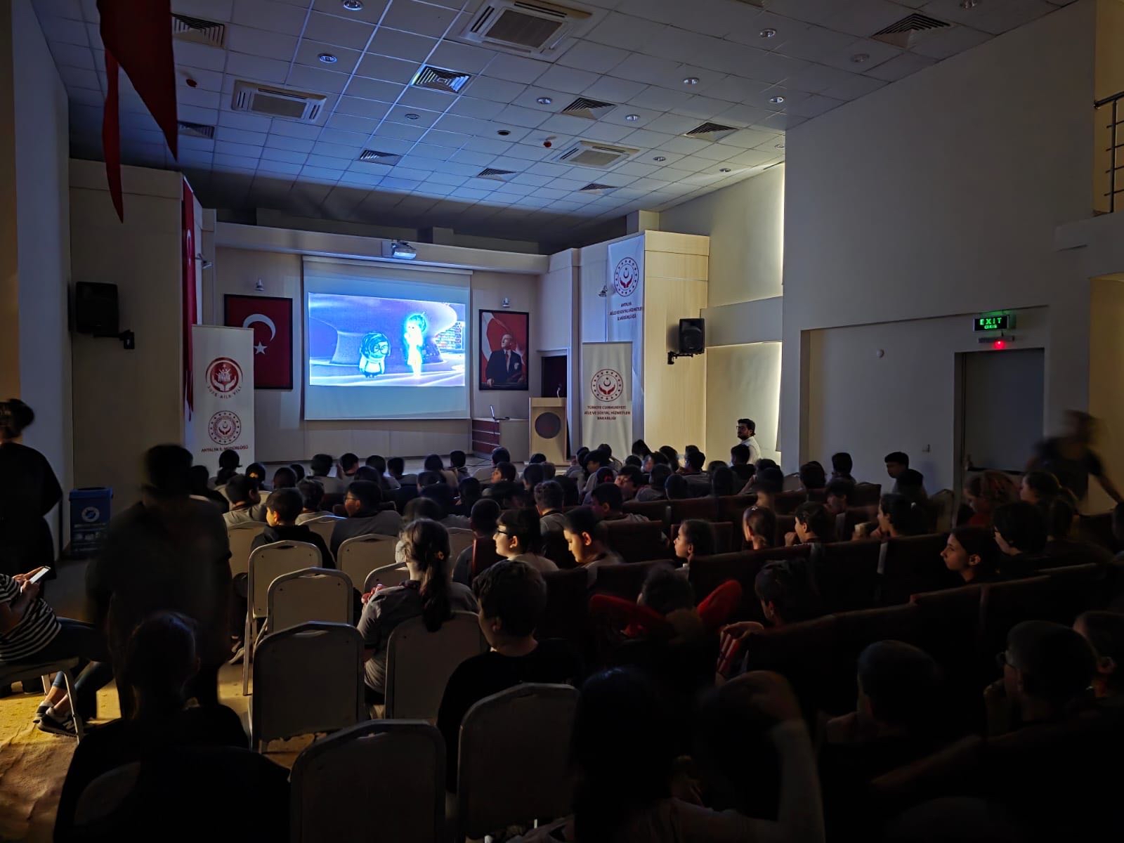 Antalya’da Aile Yılı Kapsamında Miniklere Yönelik Sinema Etkinliği Yapıldı