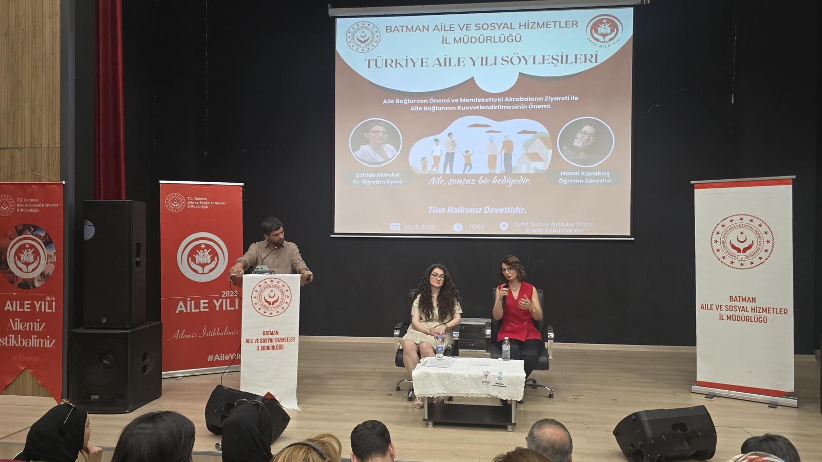 Batman’da Türkiye Söyleşileri Kapsamında “Aile Bağlarının ve Memleketteki Akrabaların Ziyareti ile Aile Bağlarının Kuvvetlendirilmesinin Önemi” Konulu Söyleşi Gerçekleştirildi